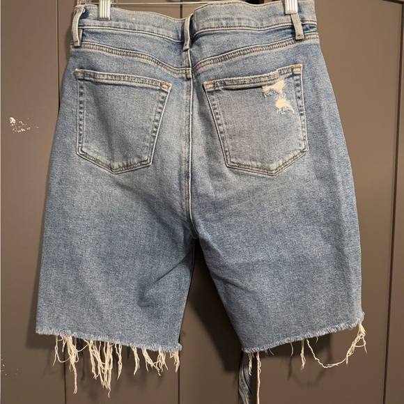 LOFT Bermuda Shorts - Size 6 - Picture 2 of 5